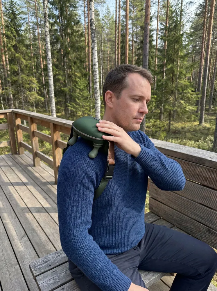 Электрический массажер для шеи и плеч